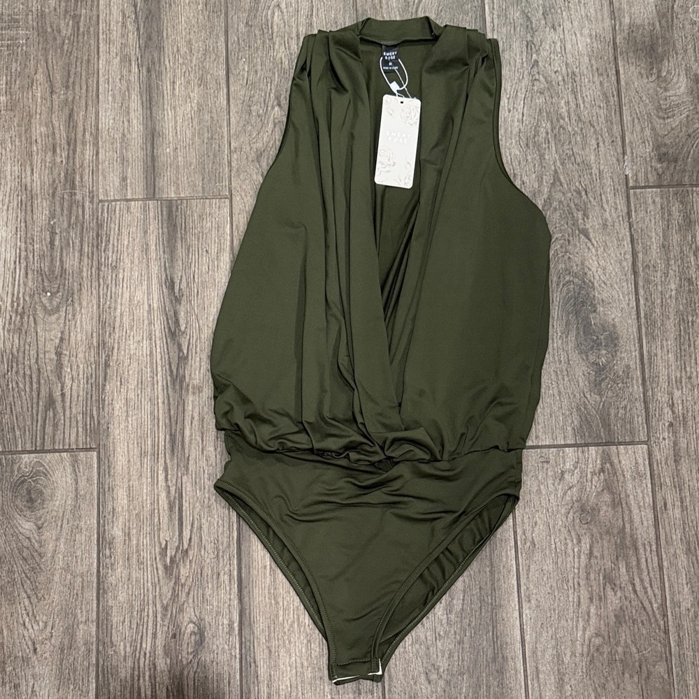 NWT Emery Rose Sexy Deep V Olive Green Drapey Sleeveless Bodysuit